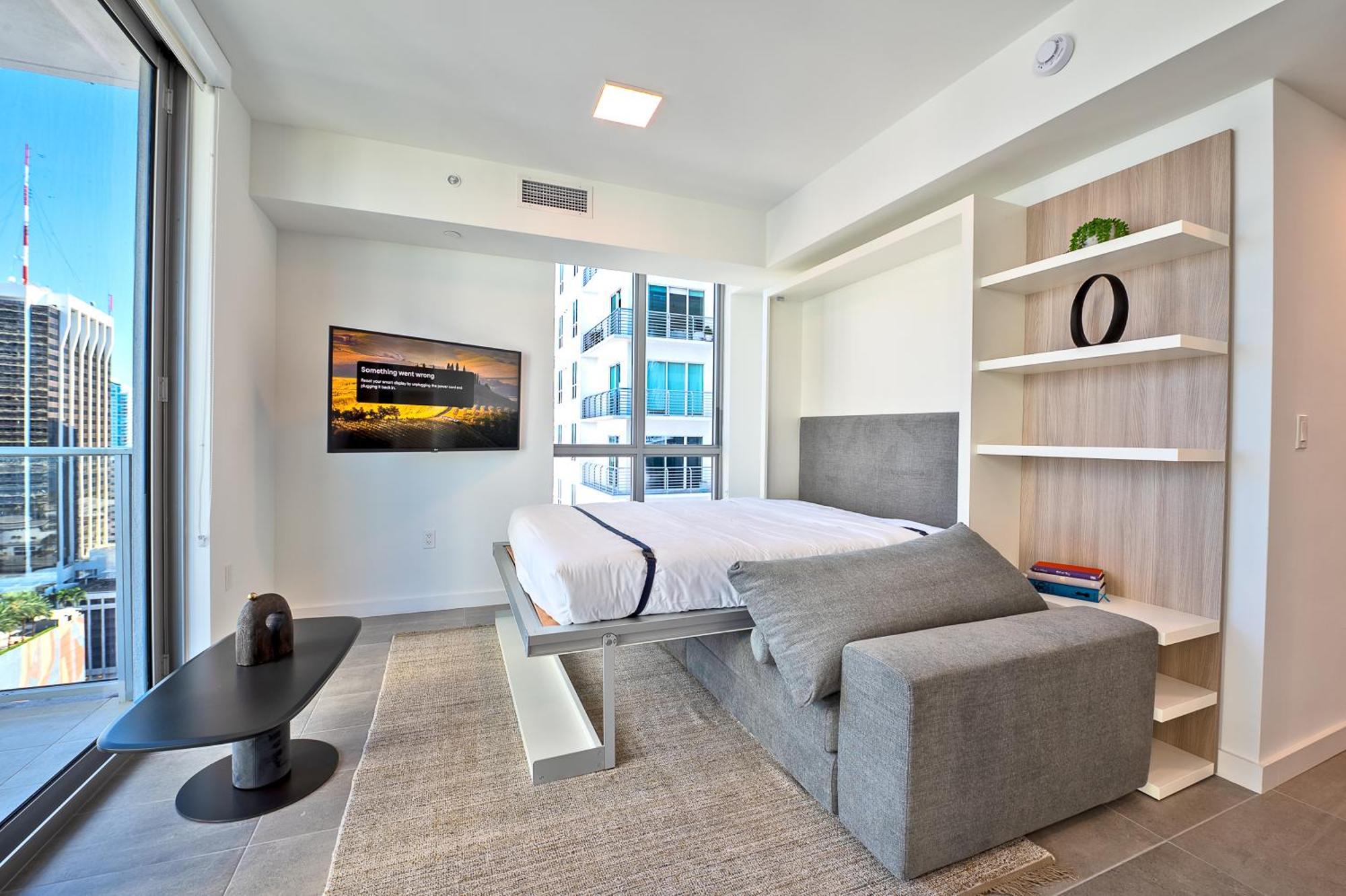 Spacious Studio In The Heart Of Downtown Miami Lägenhet Exteriör bild